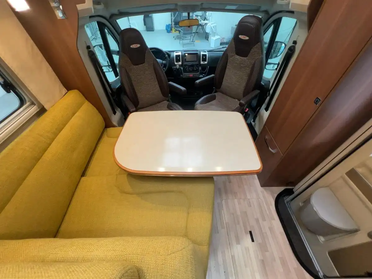 LMC Cruiser Comfortline  T 732 G  - Ansicht 7